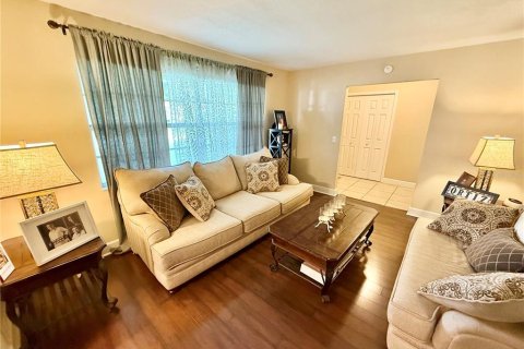 Casa en venta en Lakeland, Florida, 3 dormitorios, 217.48 m2 № 1888600 - foto 8