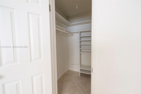 Appartement à louer à Lighthouse Point, Floride: 2 chambres, 101.08 m2 № 2404159 - photo 8