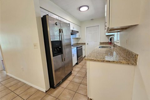 Villa ou maison à vendre à Orlando, Floride: 3 chambres, 91.79 m2 № 2405016 - photo 10