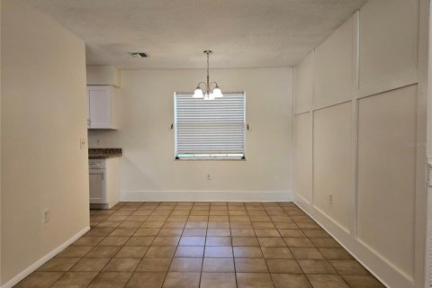 Villa ou maison à vendre à Orlando, Floride: 3 chambres, 91.79 m2 № 2405016 - photo 4