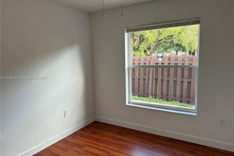 Купить виллу или дом в Дорал, Флорида 3 спальни, 113.25м2, № 1957226 - фото 27