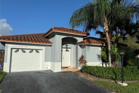 Купить виллу или дом в Дорал, Флорида 3 спальни, 113.25м2, № 1957226 - фото 3
