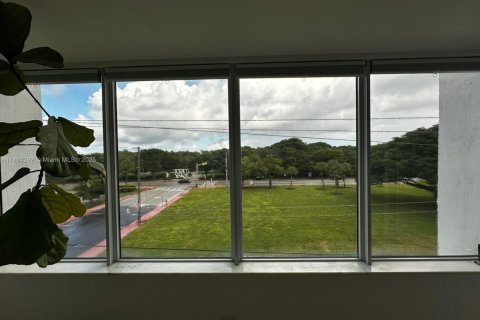Copropriété à vendre à Miami Beach, Floride: 1 chambre, 80.27 m2 № 1946100 - photo 12