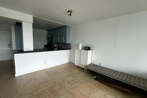 Copropriété à vendre à Miami Beach, Floride: 1 chambre, 80.27 m2 № 1946100 - photo 2