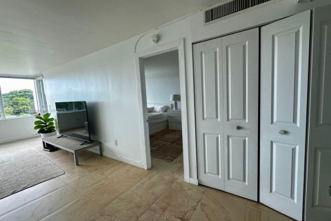 Copropriété à vendre à Miami Beach, Floride: 1 chambre, 80.27 m2 № 1946100 - photo 3