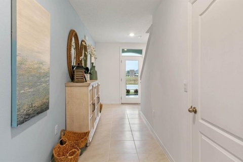 House in Winter Haven, Florida 5 bedrooms, 227.33 sq.m. № 1848104 - photo 3