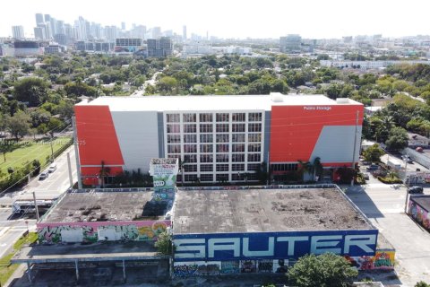 Propiedad comercial en venta en Miami, Florida № 1959356 - foto 6