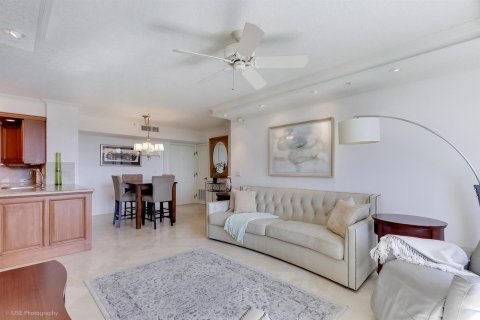 Copropriété à louer à West Palm Beach, Floride: 2 chambres, 96.62 m2 № 2154334 - photo 3