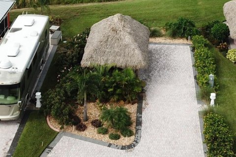 Land in Polk City, Florida № 2218155 - photo 2
