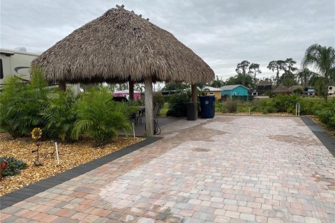 Land in Polk City, Florida № 2218155 - photo 6