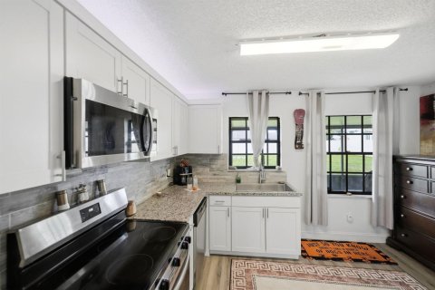 Casa en venta en Port St. Lucie, Florida, 2 dormitorios, 89.19 m2 № 2411823 - foto 11