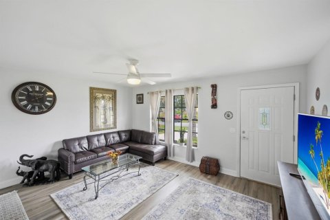 Casa en venta en Port St. Lucie, Florida, 2 dormitorios, 89.19 m2 № 2411823 - foto 7