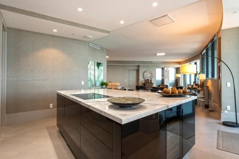 Copropriété à vendre à Sunny Isles Beach, Floride: 5 chambres, 385.92 m2 № 1863650 - photo 26