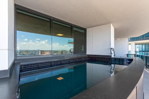 Copropriété à vendre à Sunny Isles Beach, Floride: 5 chambres, 385.92 m2 № 1863650 - photo 7