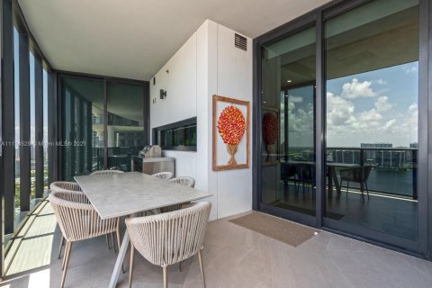 Copropriété à vendre à Sunny Isles Beach, Floride: 5 chambres, 385.92 m2 № 1863650 - photo 8