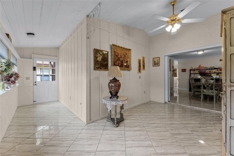 Купить виллу или дом в Кэсселберри, Флорида 7 комнат, 146.23м2, № 1844391 - фото 25