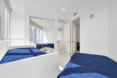 Condo in Sunny Isles Beach, Florida, 2 bedrooms  № 1713579 - photo 14