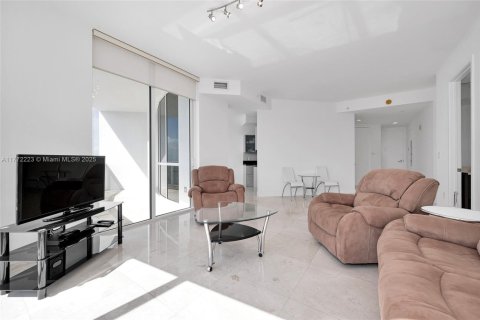 Condo in Sunny Isles Beach, Florida, 2 bedrooms  № 1713579 - photo 6