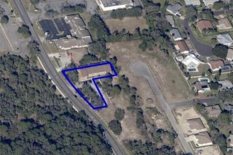 Immobilier commercial à vendre à Titusville, Floride: 24 chambres, 957.64 m2 № 1917982 - photo 5
