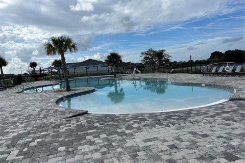 Villa ou maison à louer à Winter Haven, Floride: 3 chambres, 140.84 m2 № 2337259 - photo 16