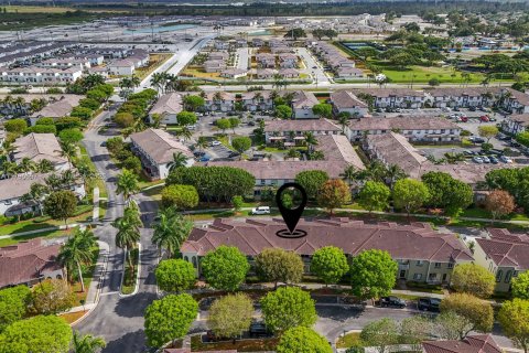 Townhouse in Homestead, Florida 2 bedrooms, 132.94 sq.m. № 1731464 - photo 28