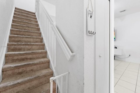 Townhouse in Homestead, Florida 2 bedrooms, 132.94 sq.m. № 1731464 - photo 10