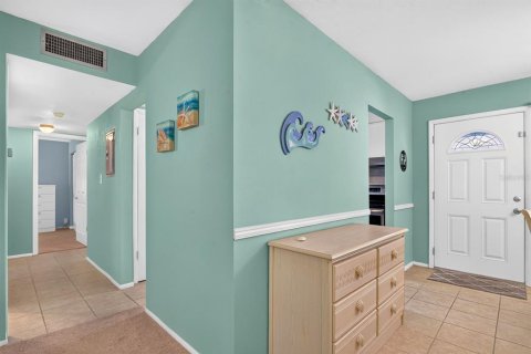 Condo in Bradenton, Florida, 2 bedrooms  № 2371538 - photo 15