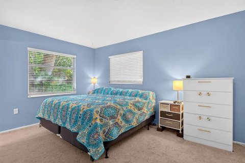 Condo in Bradenton, Florida, 2 bedrooms  № 2371538 - photo 21