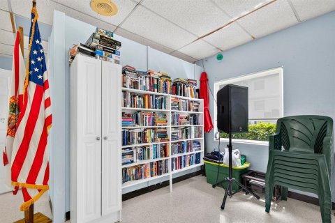 Condo in Bradenton, Florida, 2 bedrooms  № 2371538 - photo 28