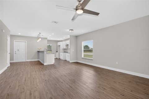 Villa ou maison à vendre à Indian lake estates, Floride: 3 chambres, 152.36 m2 № 2199080 - photo 15