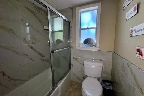 Villa ou maison à louer à Seffner, Floride: 3 chambres, 152.82 m2 № 2414996 - photo 24