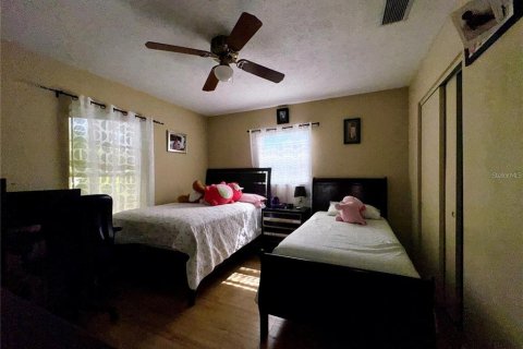Villa ou maison à louer à Seffner, Floride: 3 chambres, 152.82 m2 № 2414996 - photo 28
