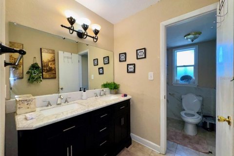 Villa ou maison à louer à Seffner, Floride: 3 chambres, 152.82 m2 № 2414996 - photo 26