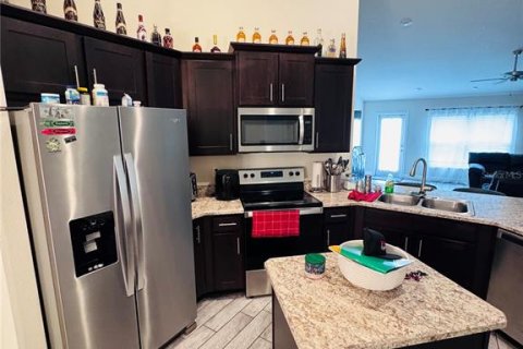 House in Kissimmee, Florida 4 bedrooms, 178.74 sq.m. № 1824674 - photo 5