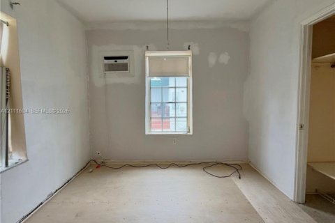 Villa ou maison à louer à Miami, Floride: 3 chambres, 126.9 m2 № 2431271 - photo 11