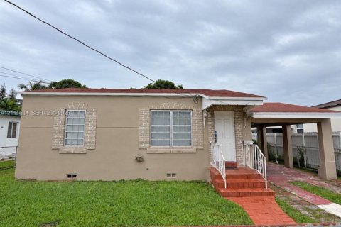 Villa ou maison à Miami, Floride 3 chambres, 126.9 m2 № 2431271