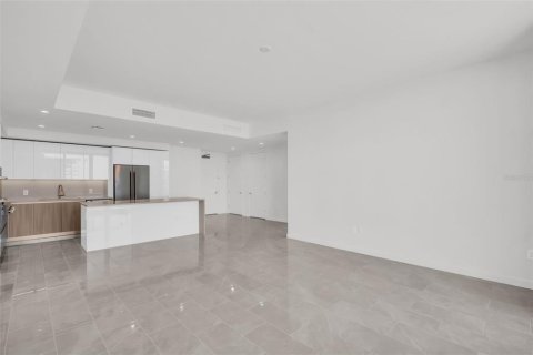Condominio en venta en Saint Petersburg, Florida, 3 dormitorios, 180.97 m2 № 2229630 - foto 12