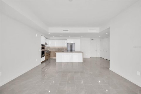 Condominio en venta en Saint Petersburg, Florida, 3 dormitorios, 180.97 m2 № 2229630 - foto 13