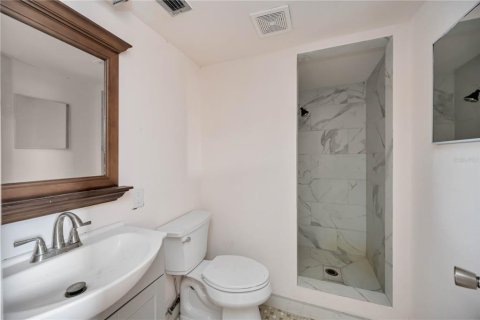 House in North Port, Florida 3 bedrooms, 136.47 sq.m. № 1580319 - photo 18