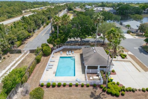 House in Merrit Island, Florida 3 bedrooms, 130.16 sq.m. № 1717365 - photo 20