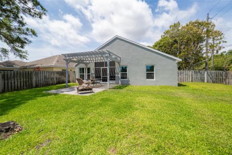 House in Merrit Island, Florida 3 bedrooms, 130.16 sq.m. № 1717365 - photo 16