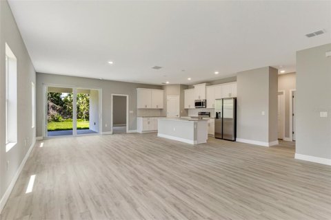 House in North Port, Florida 4 bedrooms, 184.88 sq.m. № 1723327 - photo 5