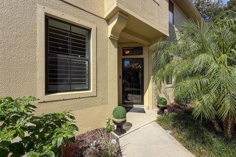 Townhouse in Palm Harbor, Florida 3 bedrooms, 209.03 sq.m. № 2114464 - photo 3