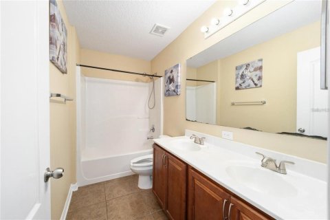 Casa en alquiler en Alachua, Florida, 4 dormitorios, 260.5 m2 № 1802120 - foto 26