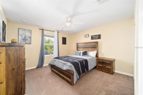 Casa en alquiler en Alachua, Florida, 4 dormitorios, 260.5 m2 № 1802120 - foto 24