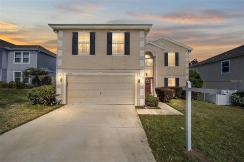 Casa en alquiler en Alachua, Florida, 4 dormitorios, 260.5 m2 № 1802120 - foto 2