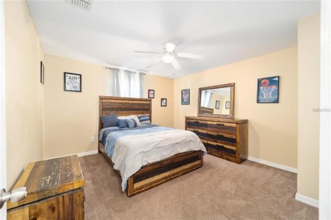 Casa en alquiler en Alachua, Florida, 4 dormitorios, 260.5 m2 № 1802120 - foto 30
