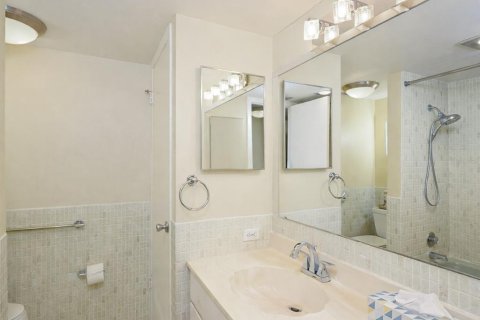 Copropriété à vendre à Sarasota, Floride: 2 chambres, 112.5 m2 № 2212745 - photo 23