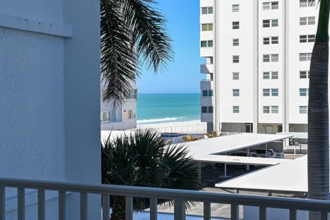 Copropriété à vendre à Sarasota, Floride: 2 chambres, 112.5 m2 № 2212745 - photo 6