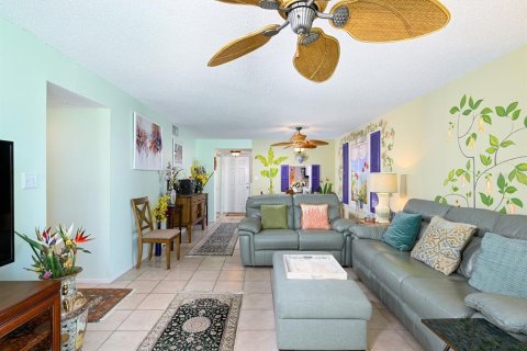 Copropriété à vendre à Sarasota, Floride: 2 chambres, 112.5 m2 № 2212745 - photo 20